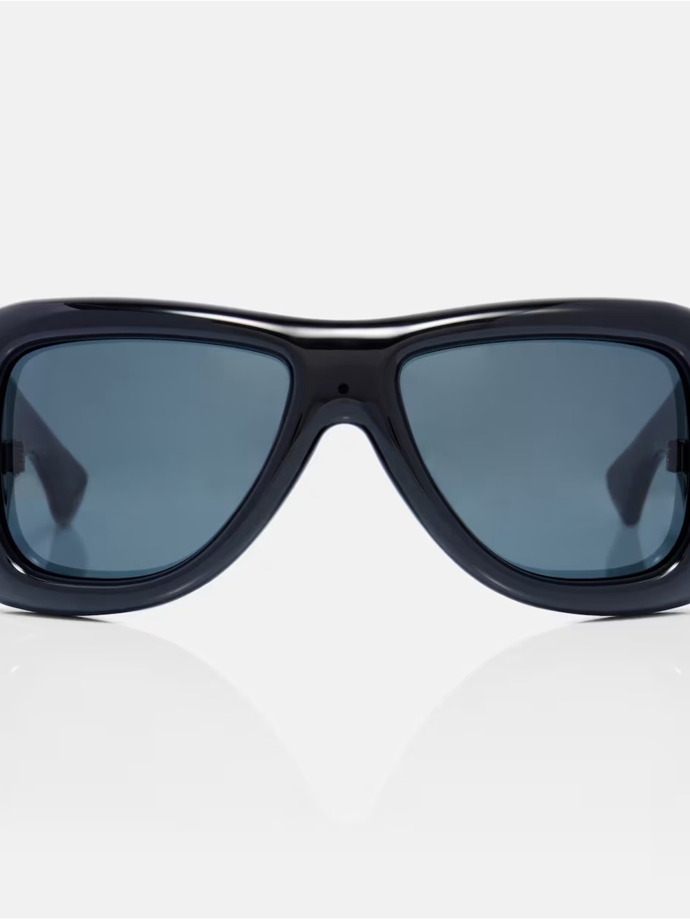 SAINT LAURENT
SL 902 Howl oversized sunglasses